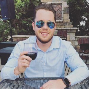 Meet your Posher, Connor